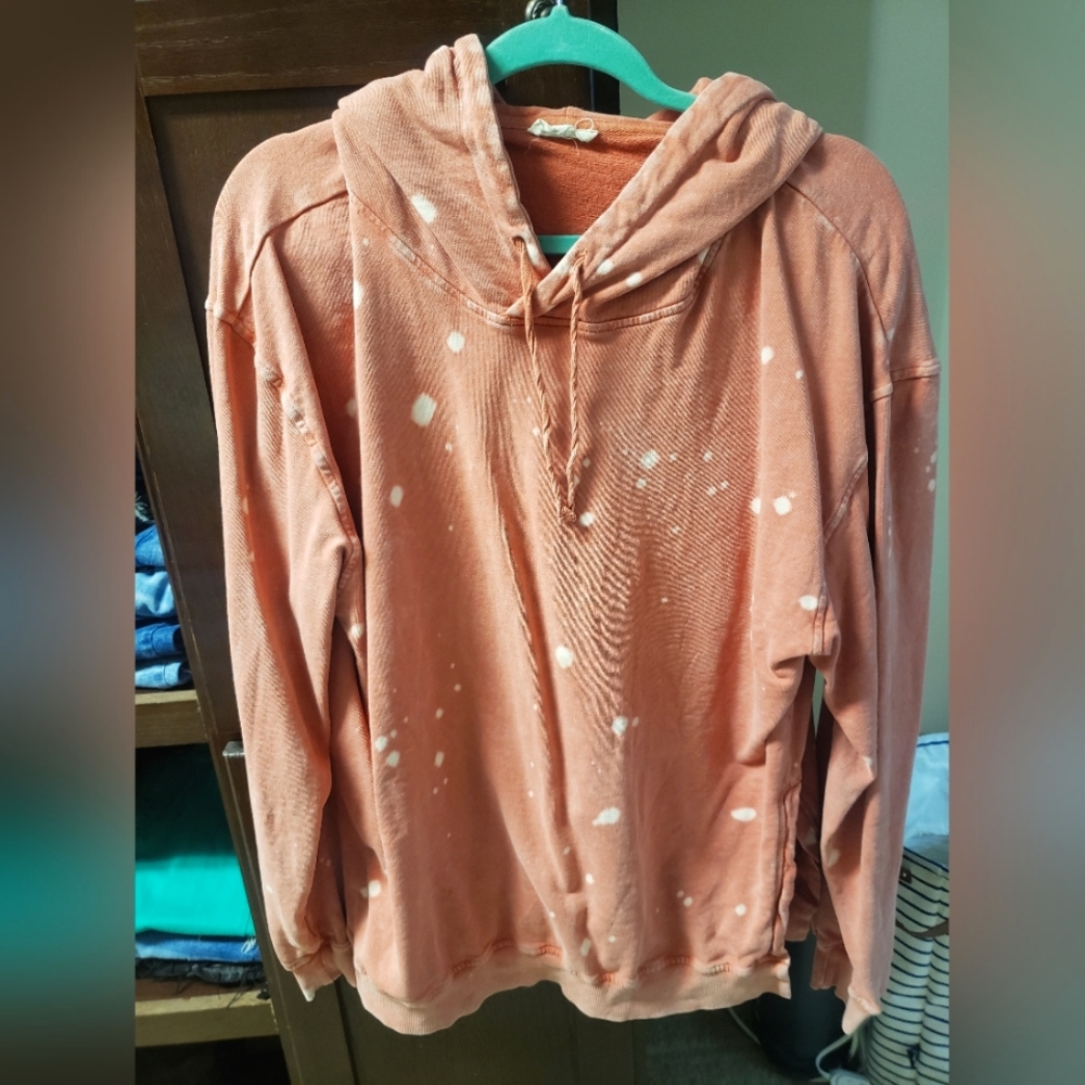 Easel hoodie